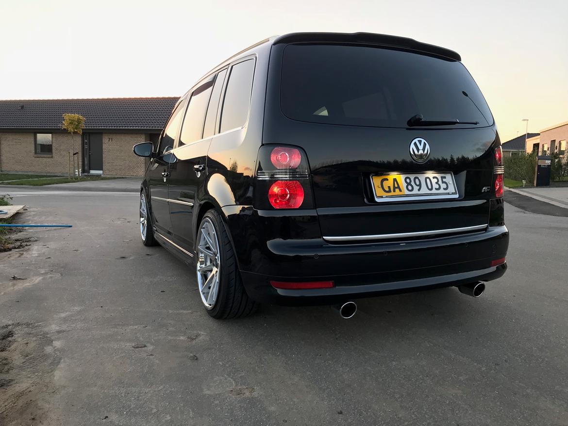 VW Touran 2,0 TDI DSG 170hk Highline billede 16