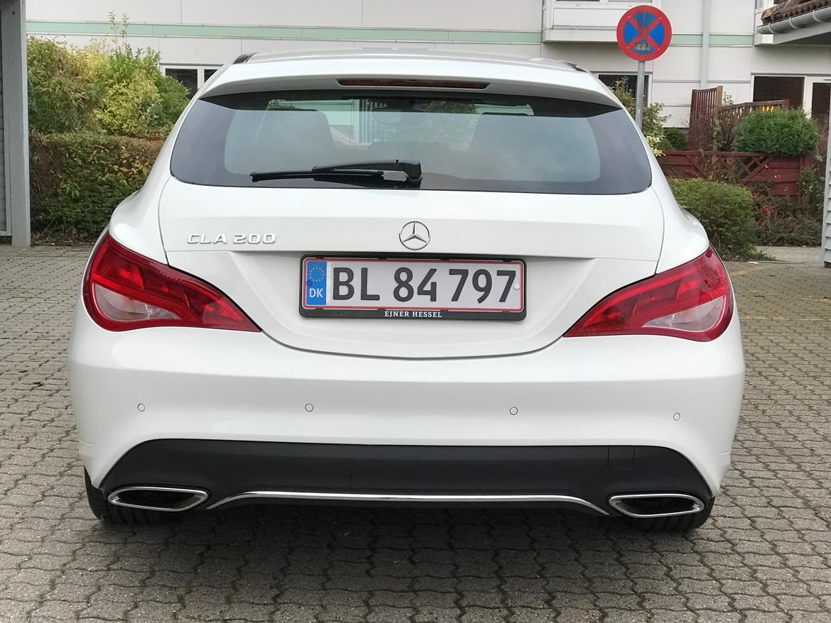 Mercedes Benz CLA 200 *Shooting Brake* billede 3