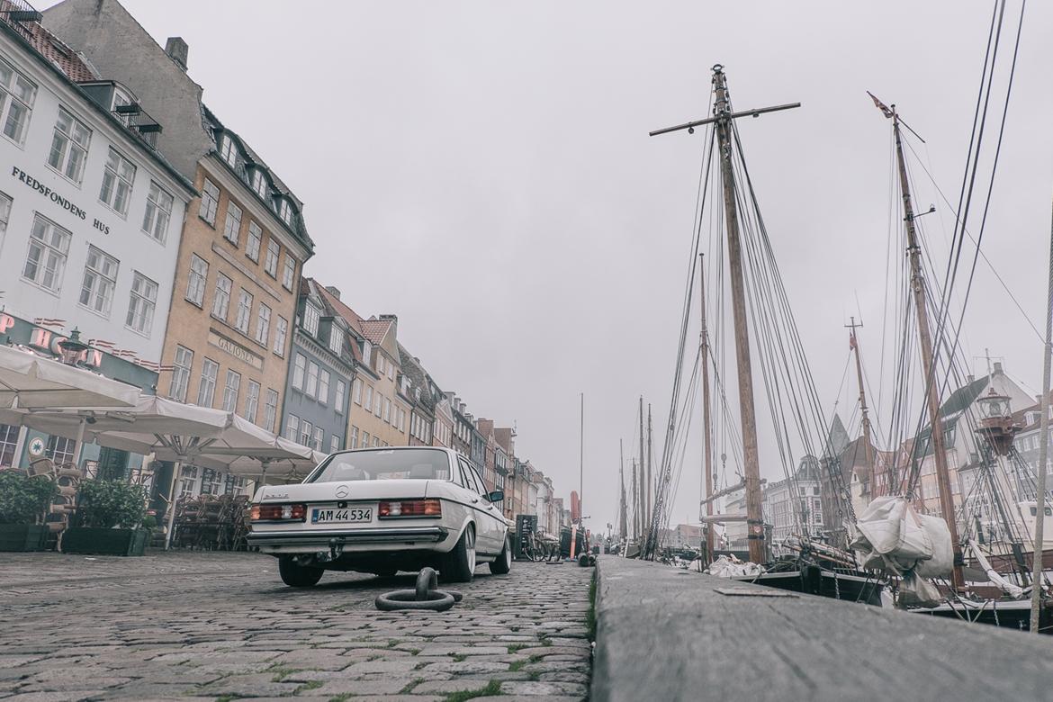 Mercedes Benz W123 230E billede 6