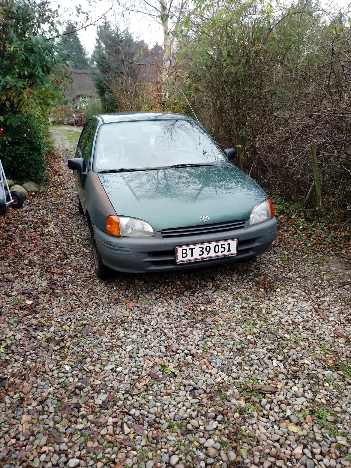 Toyota Starlet (solgt)  billede 1