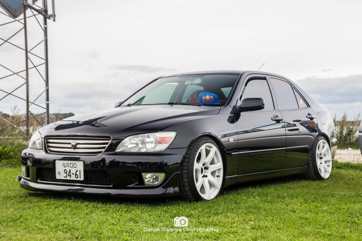 Lexus IS200 billede 1