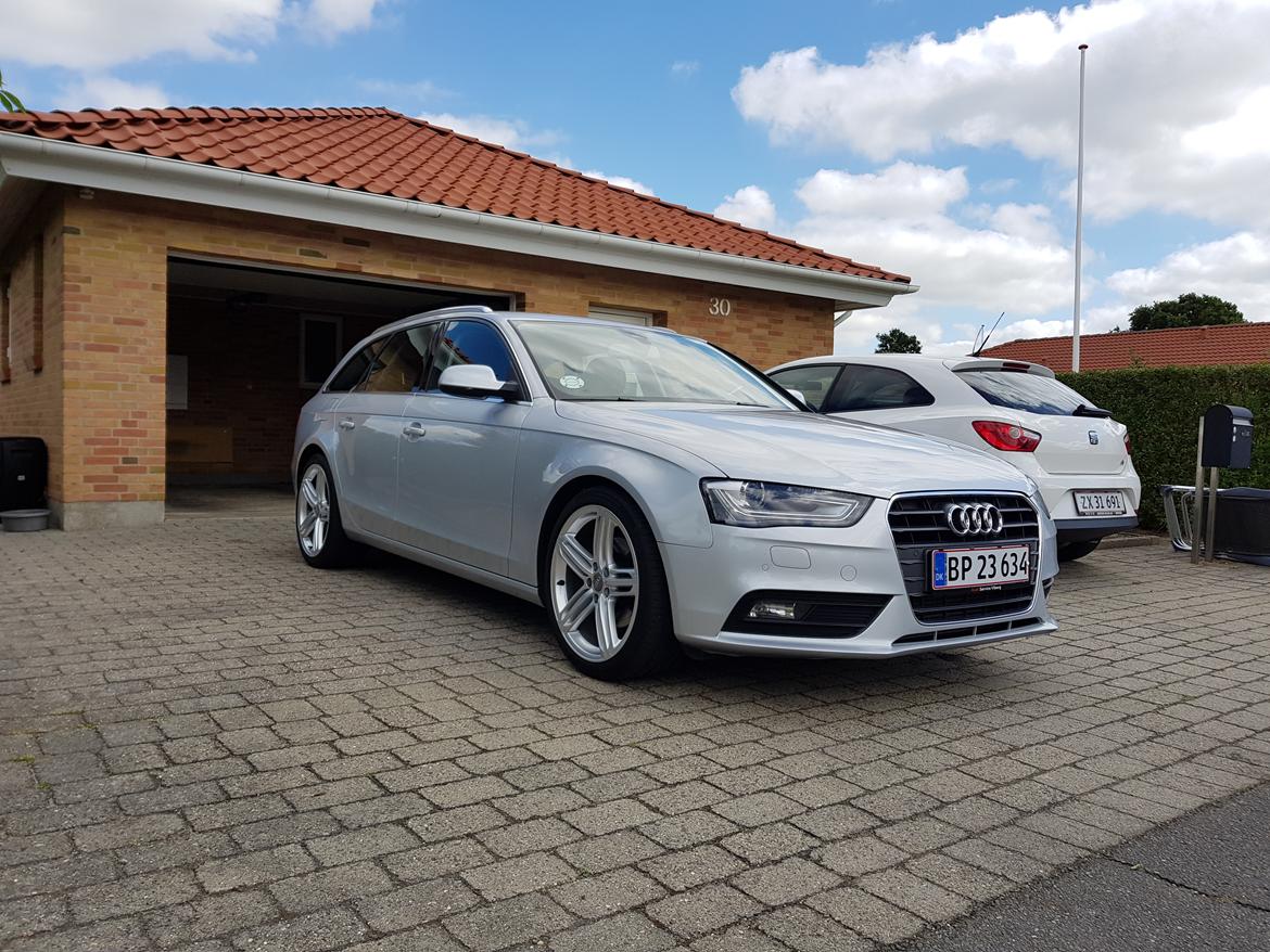 Audi A4 Avant 2.0 TDI  billede 1