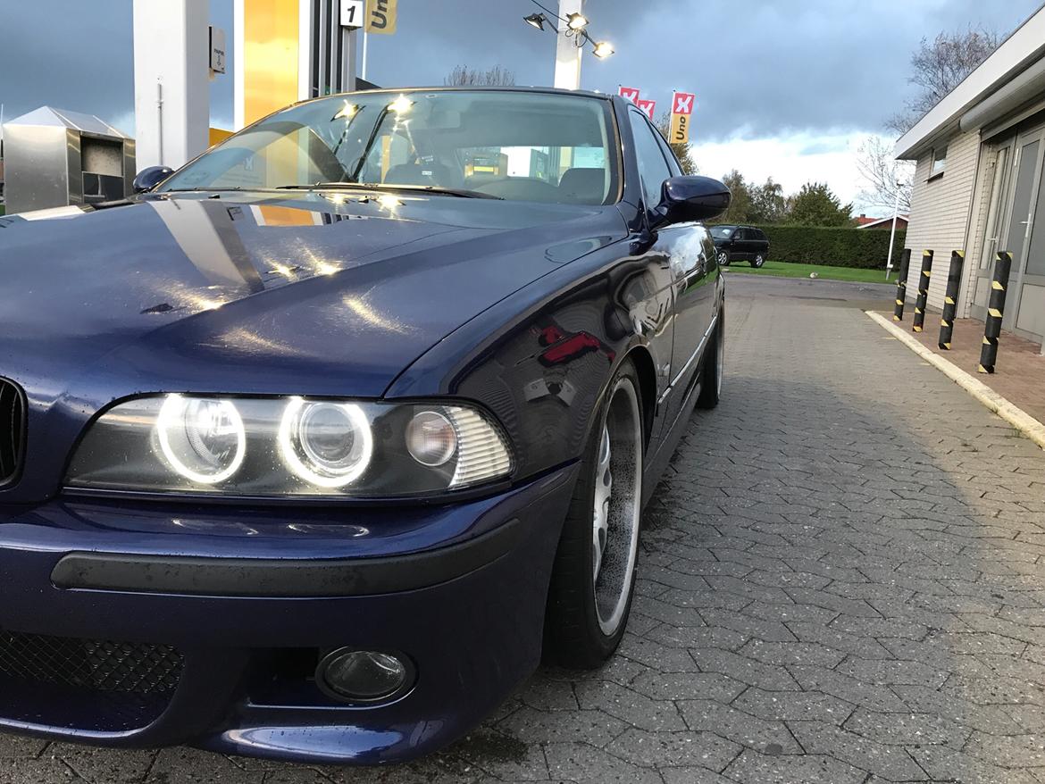 BMW E39 528iA billede 5