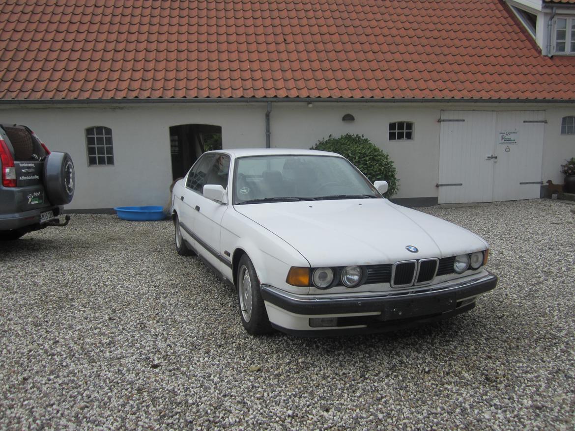BMW  E32 730i billede 8