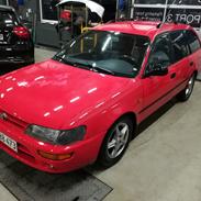 Toyota Corolla 1,6 XLI 