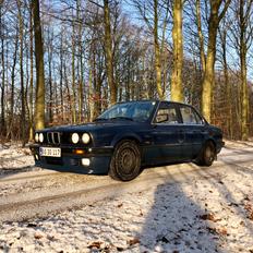 BMW E30 318I