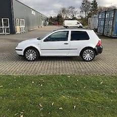 VW Golf 4