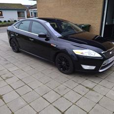 Ford Mondeo sport