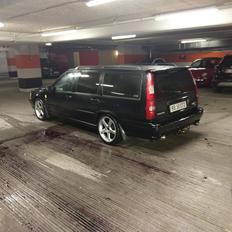 Volvo V70R AWD