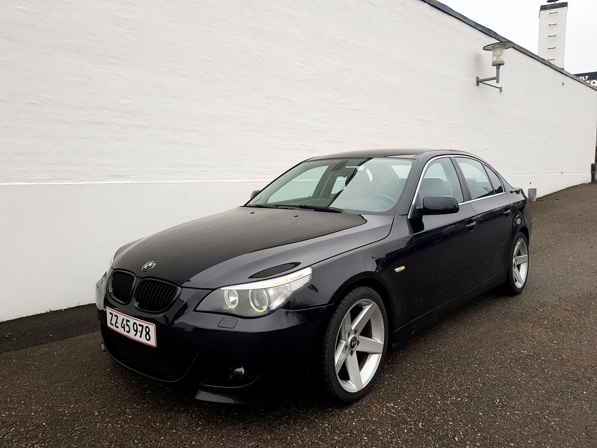BMW 525d Automatgear E60 billede 2