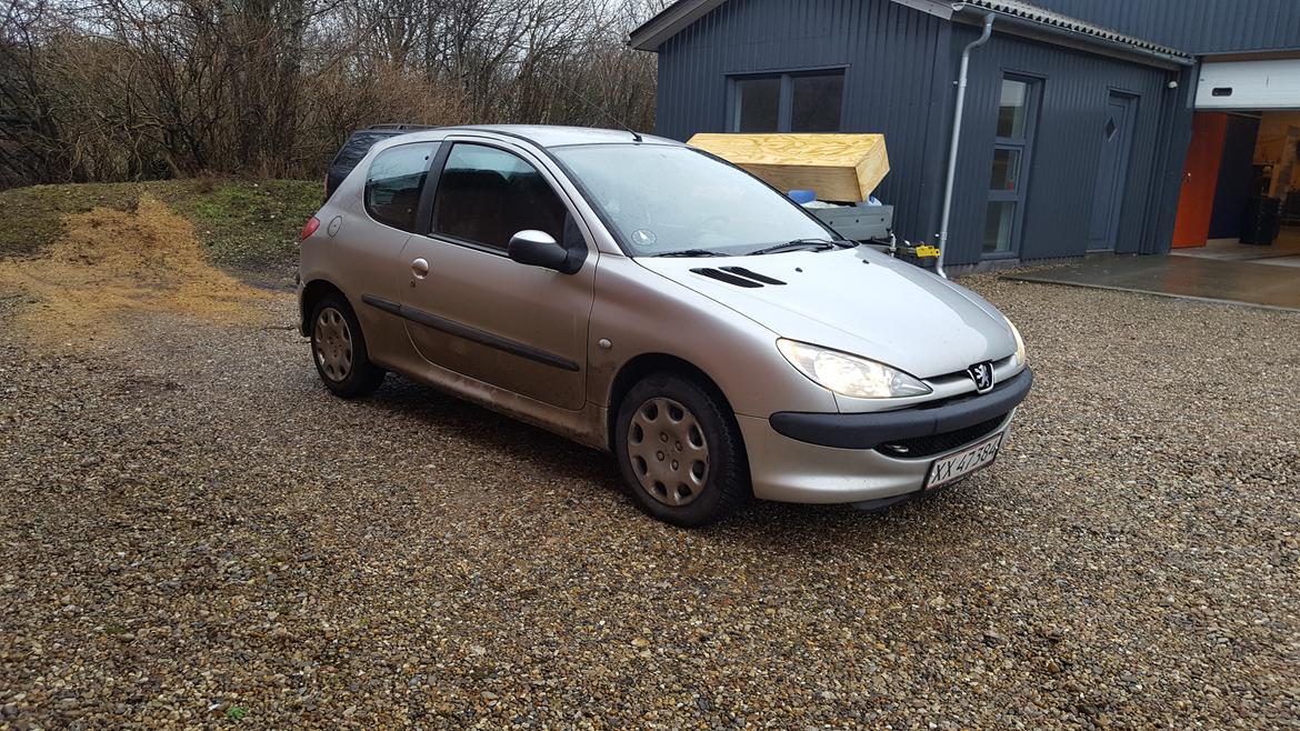 Peugeot 206 billede 3