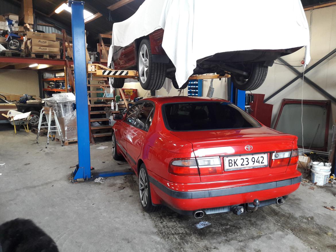 Toyota Carina E GTI billede 9