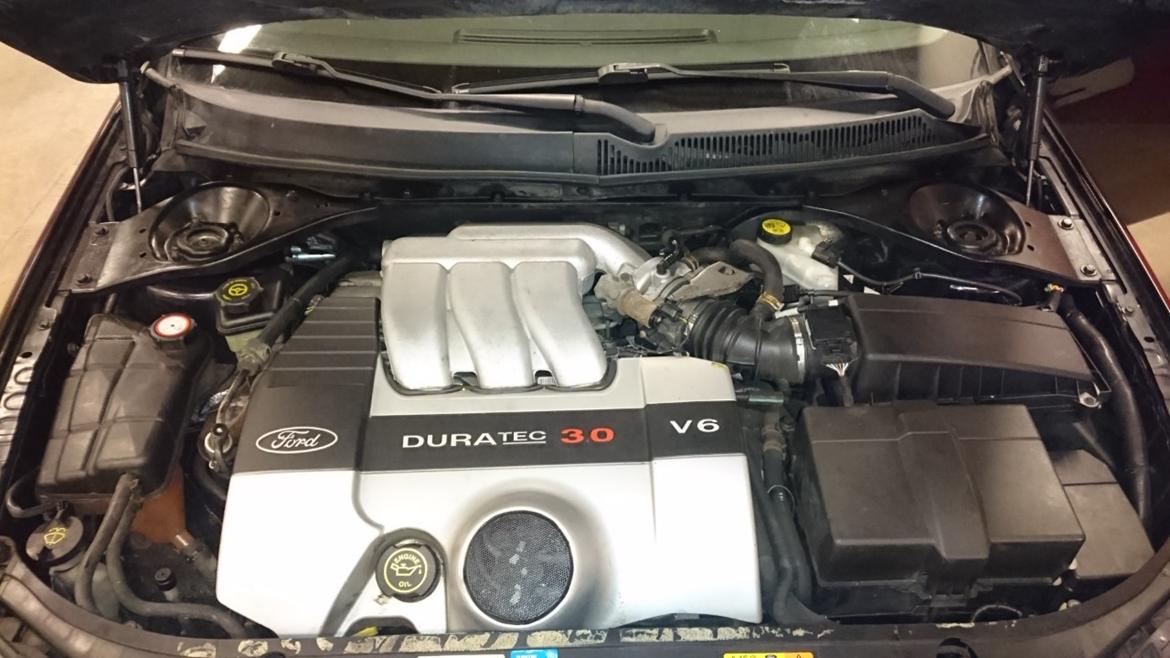 Ford Mondeo 3,0 Stc. billede 2