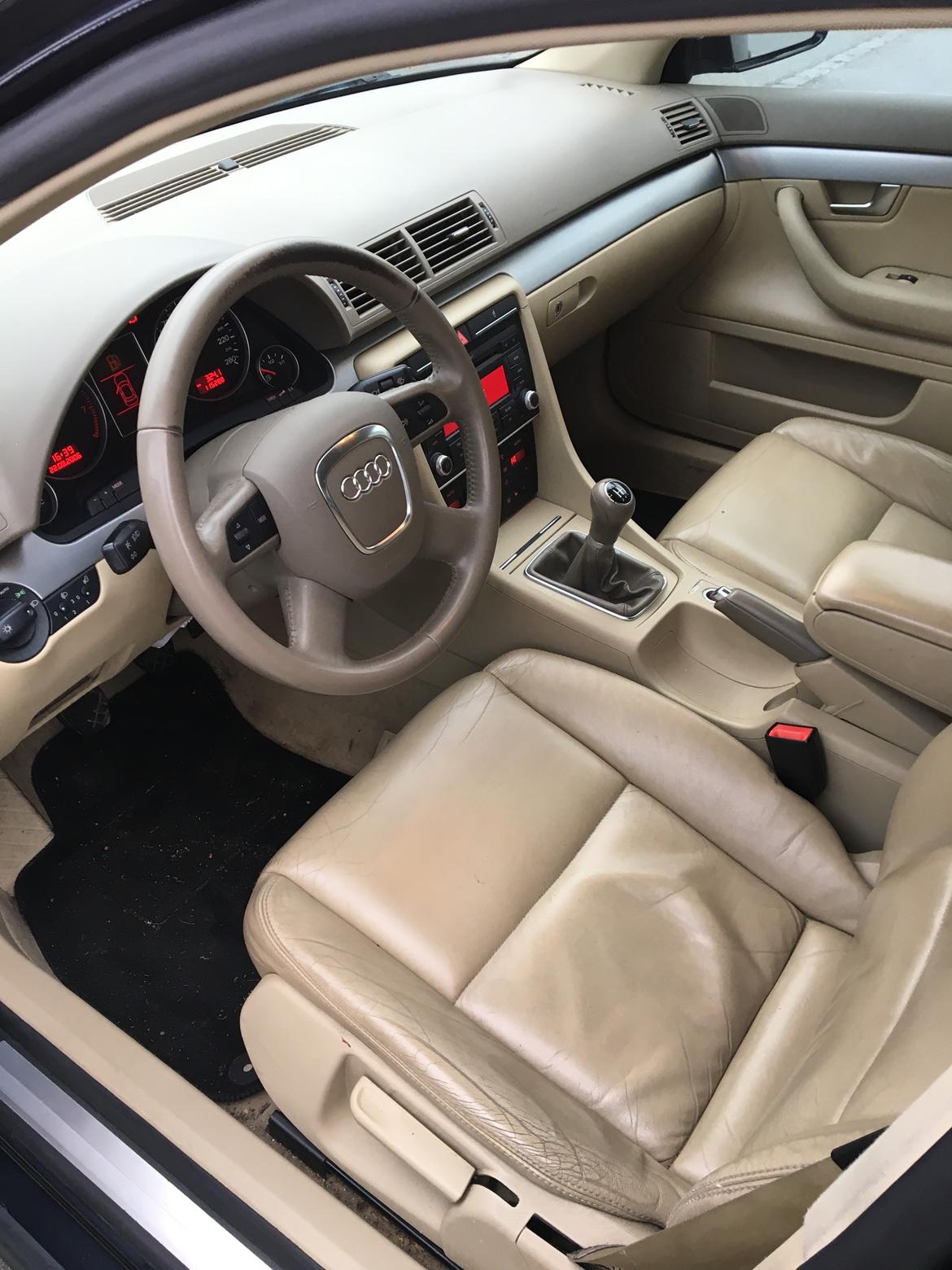 Audi A4 S-Line Limousine B7 billede 11