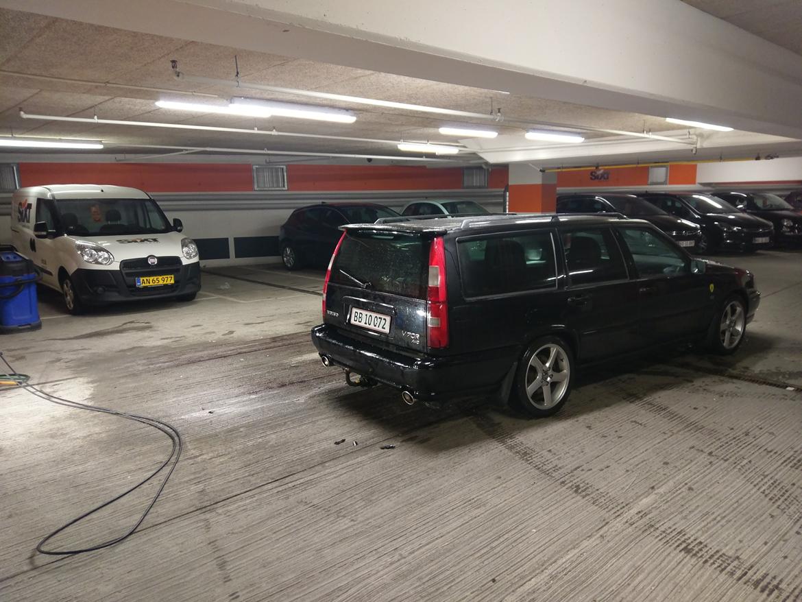 Volvo V70R AWD billede 5