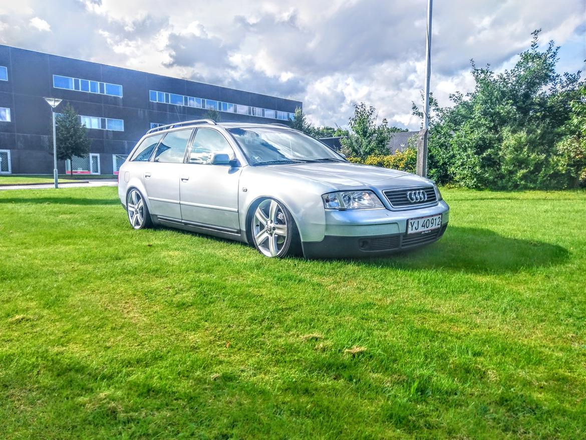 Audi A6 C5 billede 2