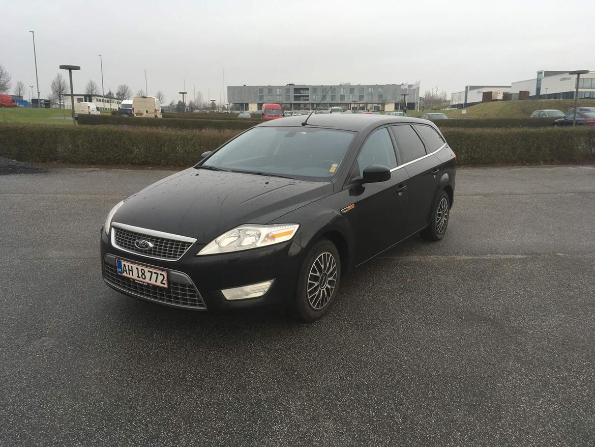 Ford Mondeo Mk IV 2.0 TDCi DPF Titanium billede 11