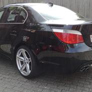 BMW 530i / SOLGT