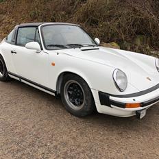 Porsche 911 Targa