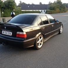 BMW E36 320I