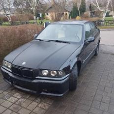 BMW E36 328i