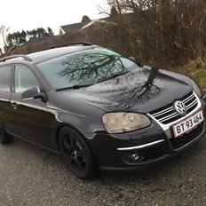 VW Golf V Variant (solgt)