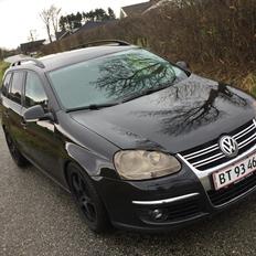 VW Golf V Variant (solgt)