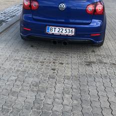VW Golf V R32 Manuel