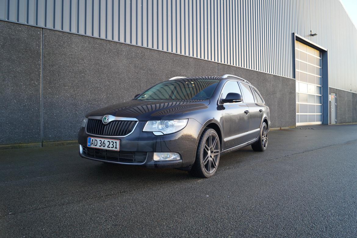 Skoda Superb 2.0 TDI billede 2
