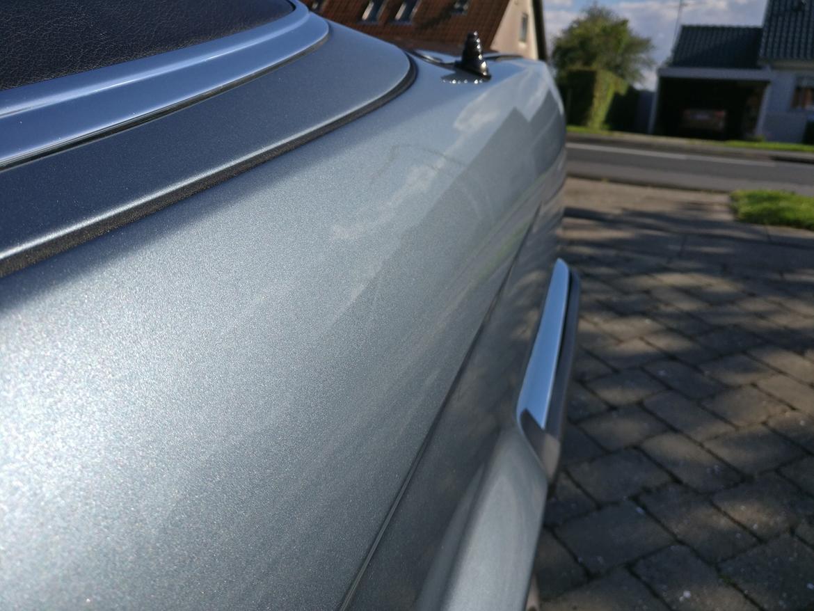 BMW 320i Cabriolet VFL. - Solgt billede 4