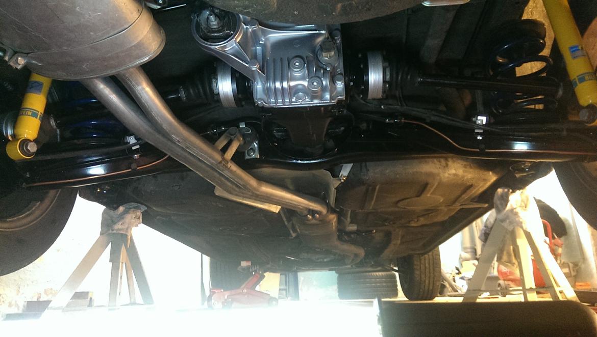 BMW 320i Cabriolet VFL. - Solgt billede 18