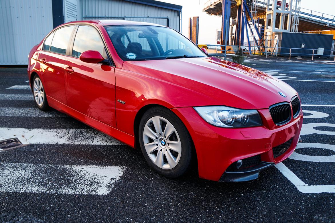 BMW E90 320D Shadowline billede 5