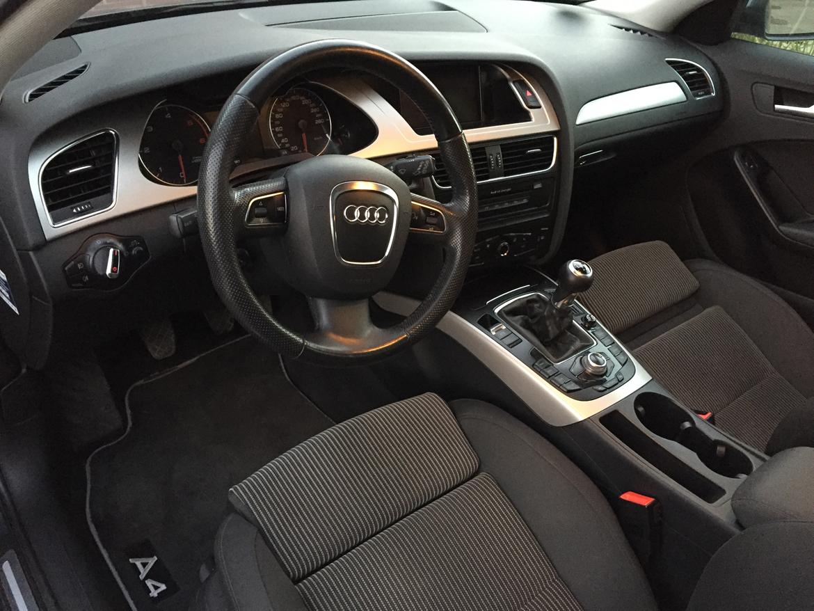 Audi A4 Avant B8 K8 2.0 TDI  “Solgt” billede 10