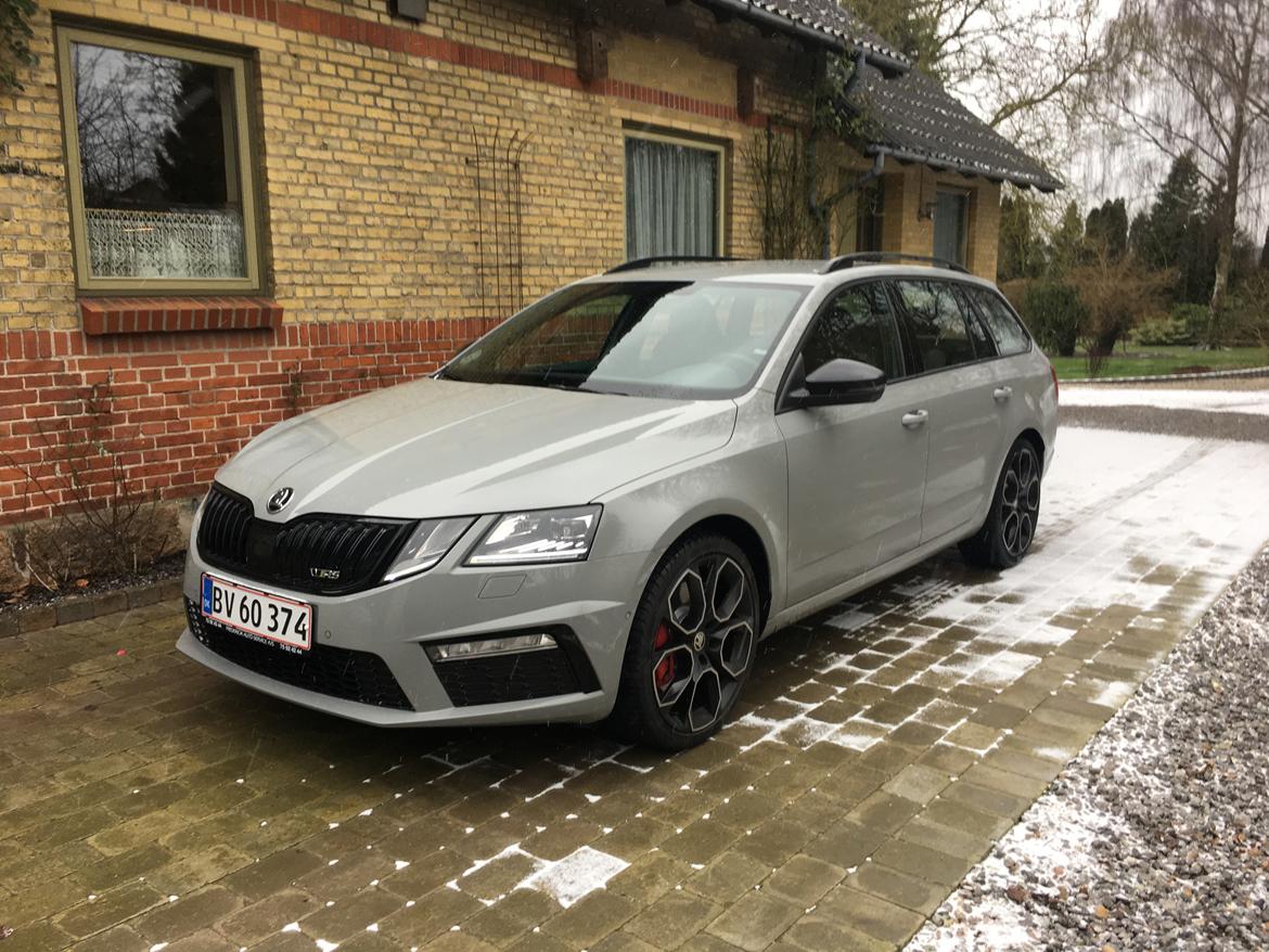 Skoda Octavia RS245 DSG billede 1