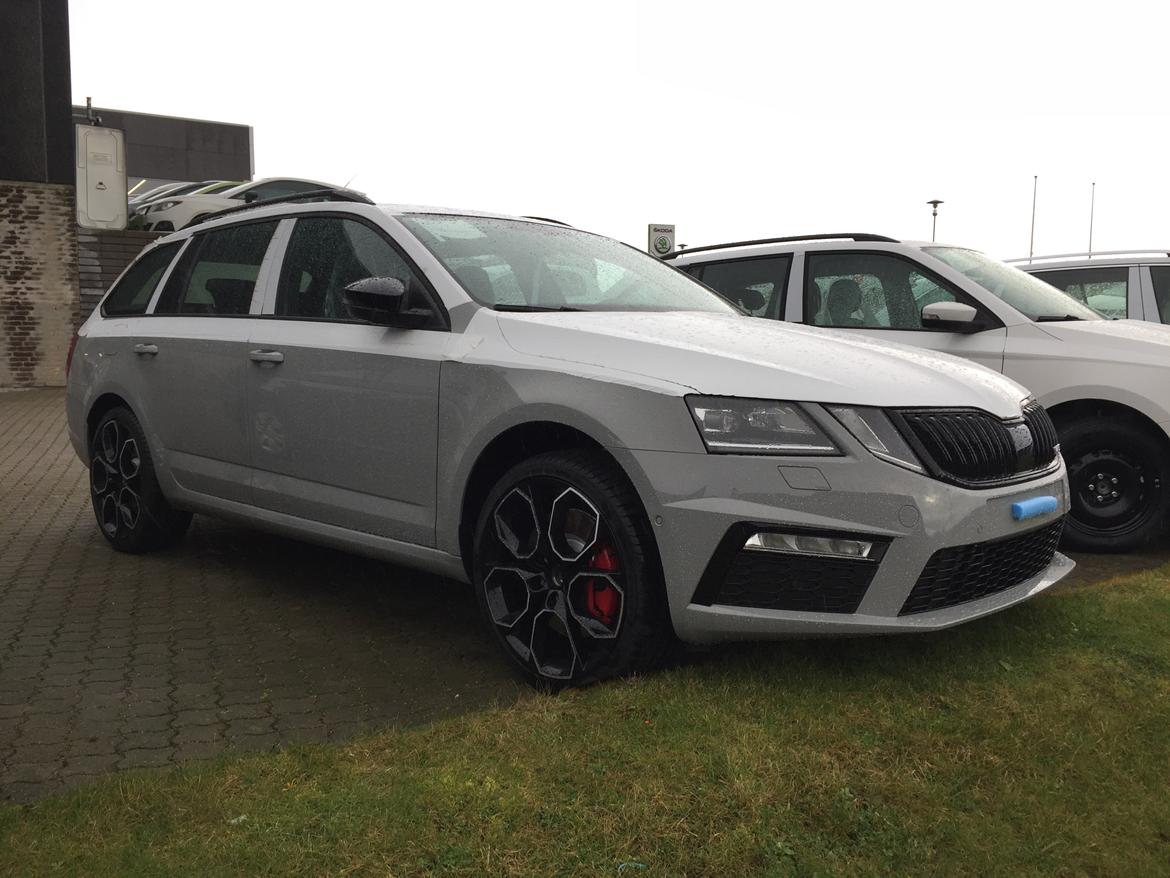 Skoda Octavia RS245 DSG billede 10
