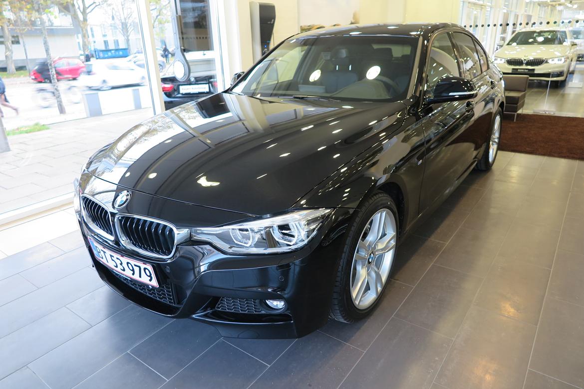 BMW F30 330i Steptronic billede 2