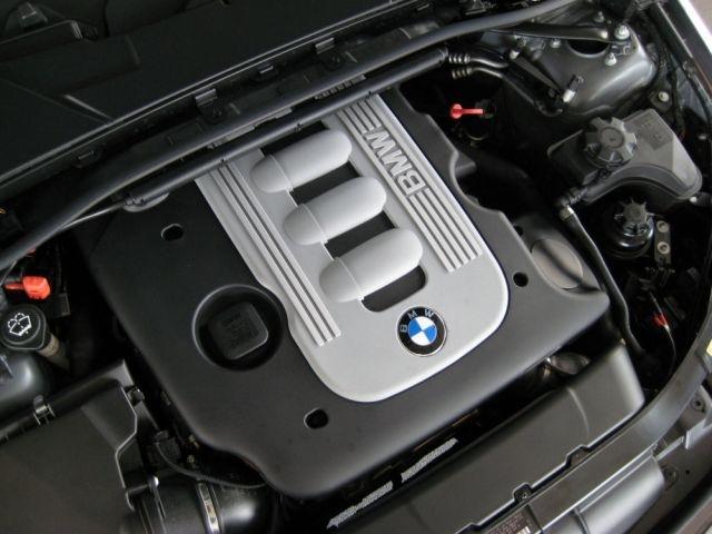 BMW E91 335D - Rens af motorrum Pynter. billede 17