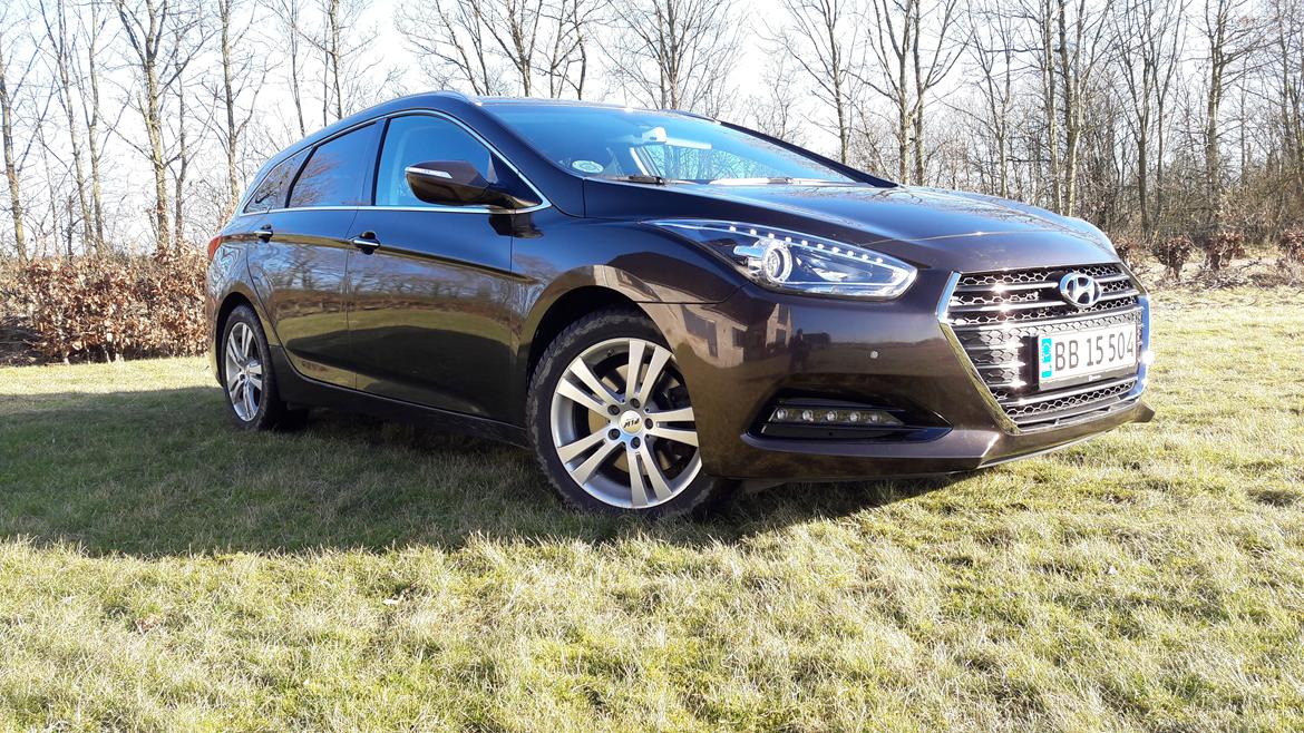 Hyundai I40 Premium billede 1