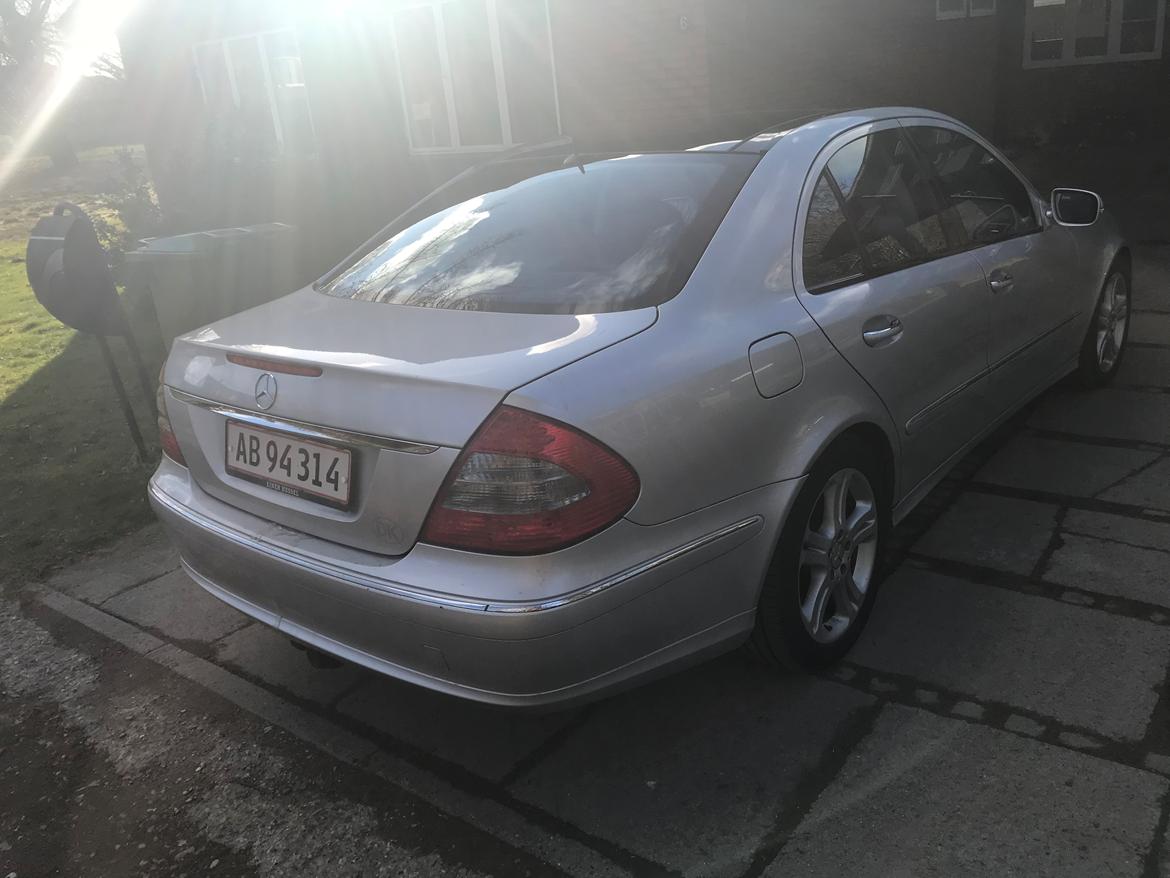 Mercedes Benz E320 V6 cdi 224 HK SOLGT billede 5