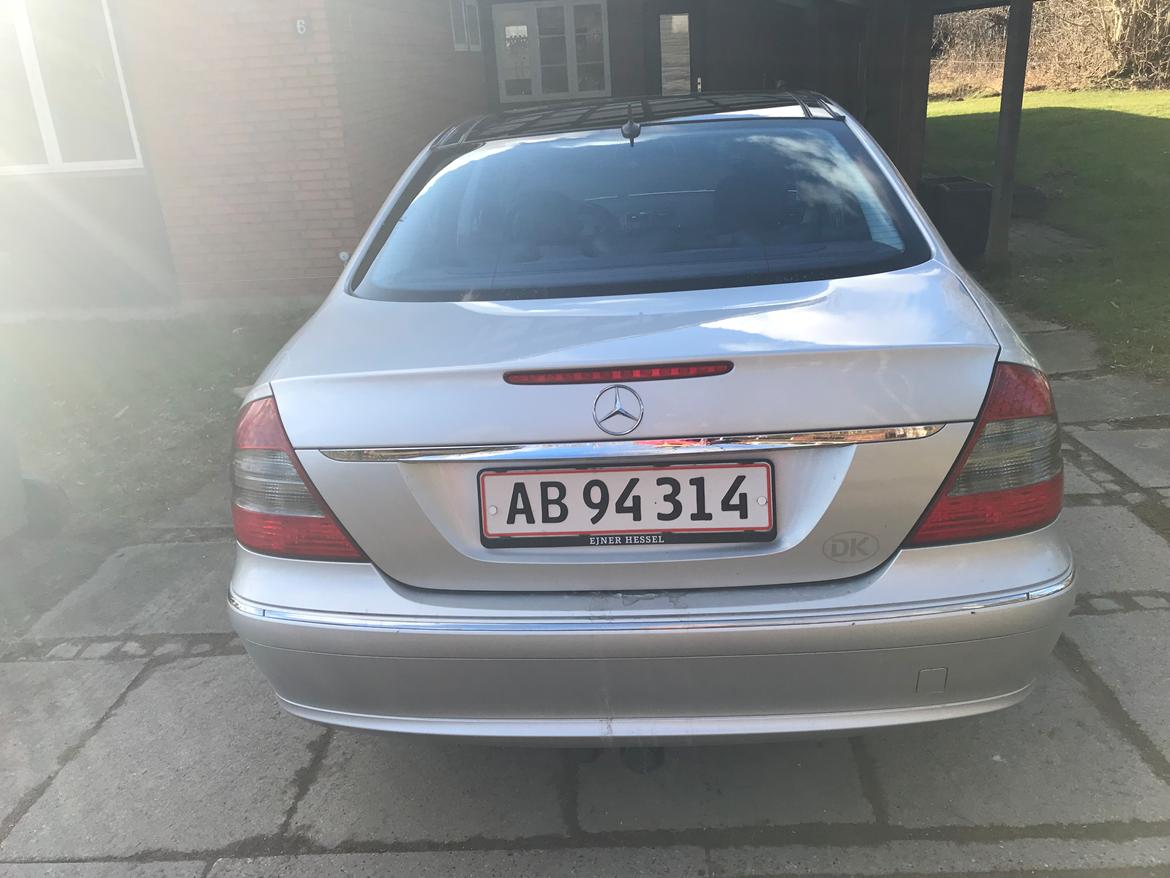 Mercedes Benz E320 V6 cdi 224 HK SOLGT billede 6