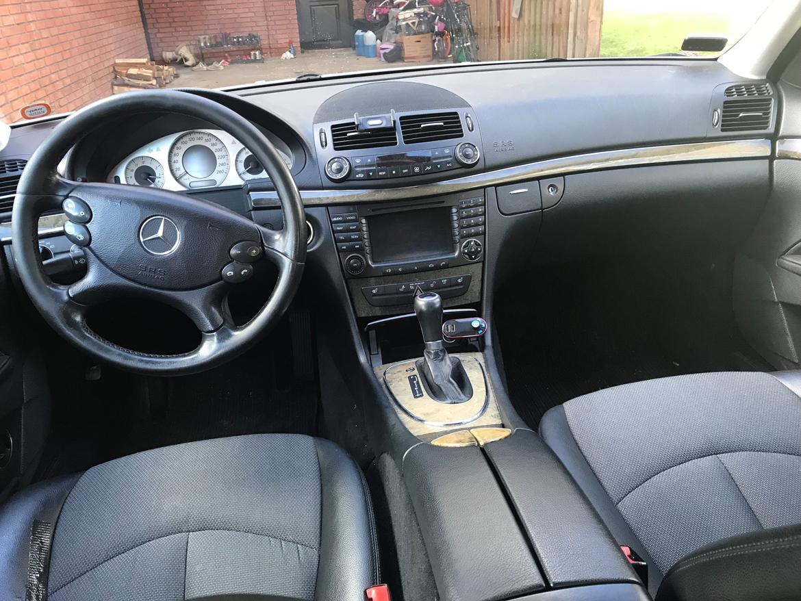 Mercedes Benz E320 V6 cdi 224 HK SOLGT billede 9