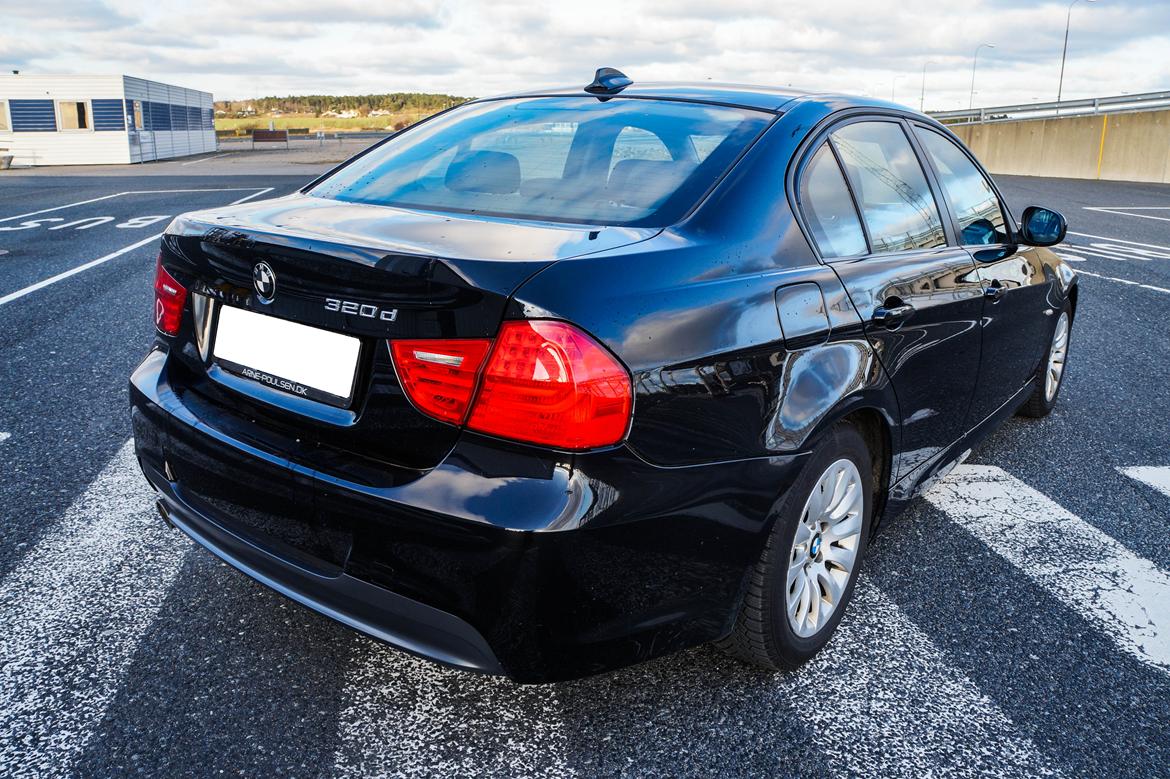 BMW E90 320D LCI billede 10