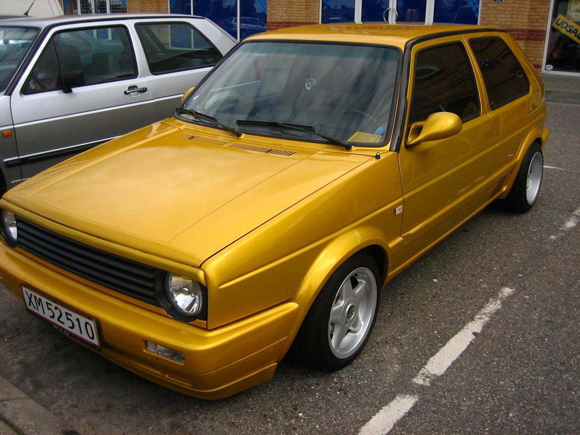 VW GOLF 2   G T D   >>>SOLGT billede 1