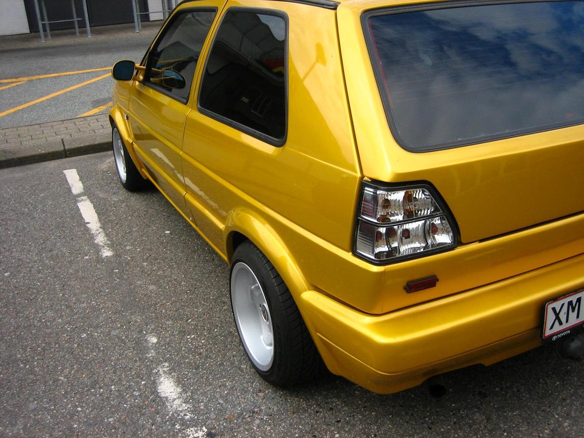 VW GOLF 2   G T D   >>>SOLGT billede 3