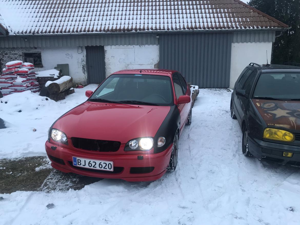 Toyota Corolla e11 billede 2