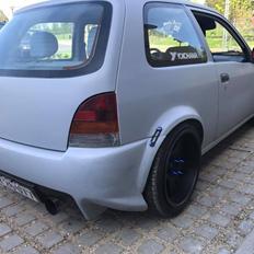 Toyota Starlet P9