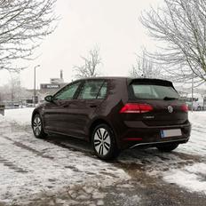 VW e-Golf