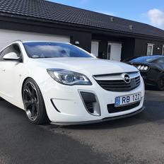 Opel Insignia OPC