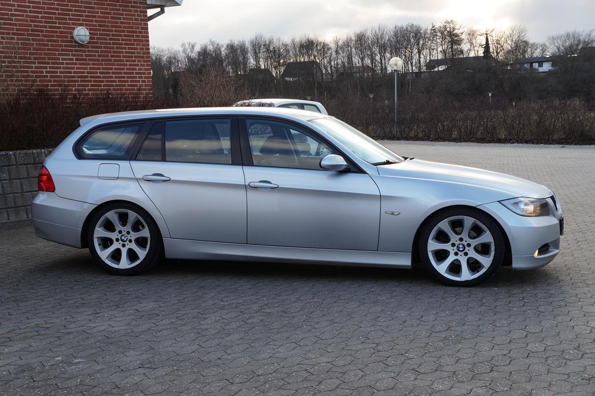 BMW E91 320D Touring billede 2