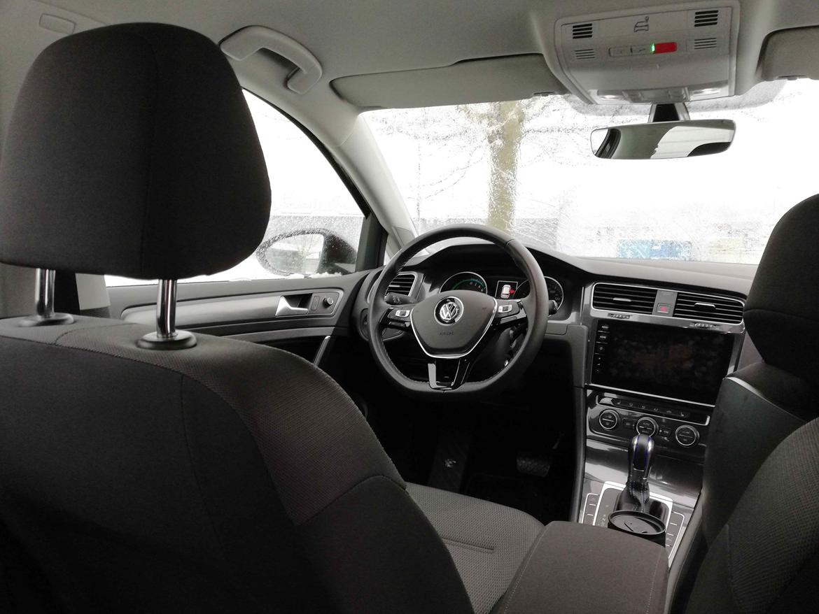 VW e-Golf - Fantastisk arbejdsplads som i alle andre Golf VII billede 10